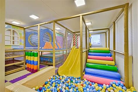 vaiku zaidimu kambario interjeras