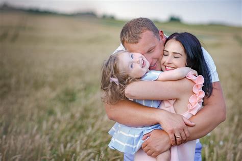 Nuotrauka, simbolizuojanti šeimos laimę