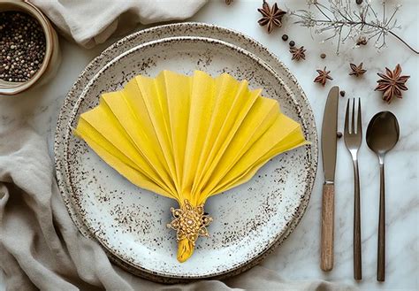 Servetėlių lankstymo instrukcijos ir priemonės