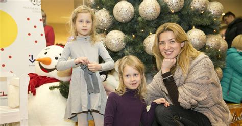 Ieva Prudnikaitė su dukromis