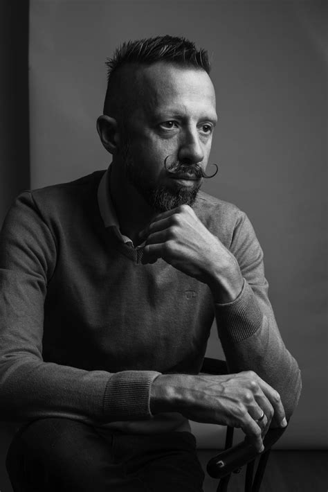 Linas Adomaitis - dainininkas