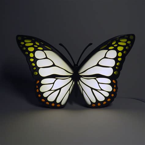 vaikiškas rankdarbis drugelis