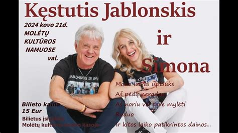 Kęstutis Jablonskis dainuoja scenoje