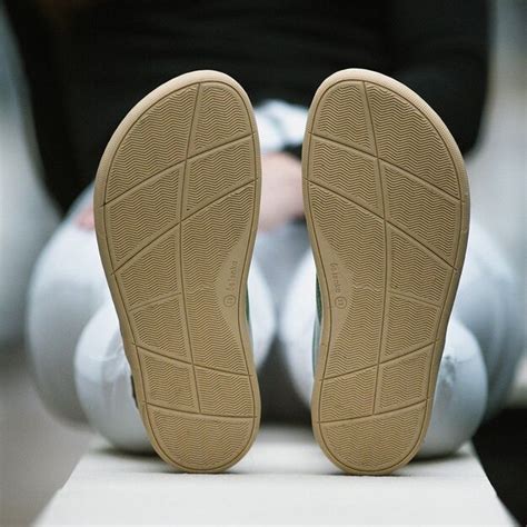 Vaikiški barefoot batai su anatomine forma