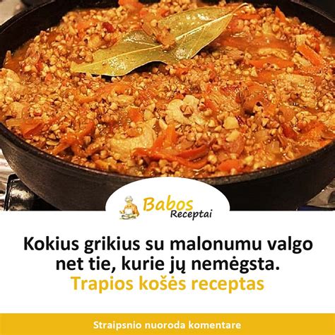 vaikas su malonumu valgo veršienos troškinį