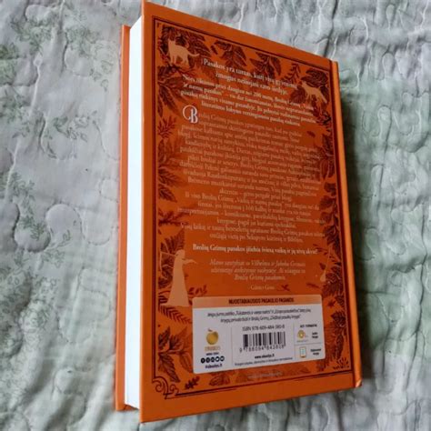 Pasakų knyga su vaikais