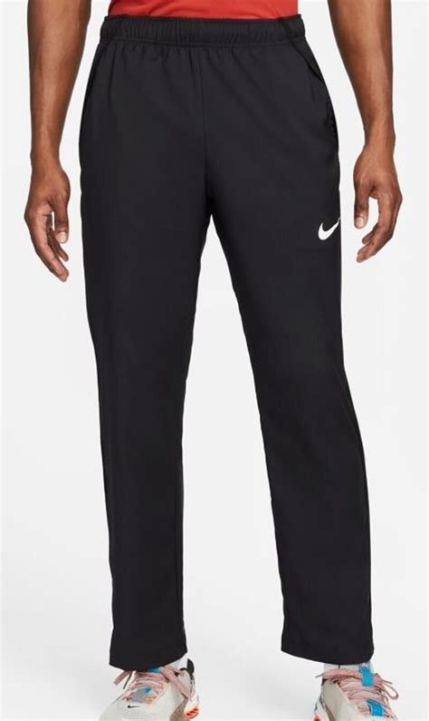 Vaikiškos Nike sportinės striukės ir kelnės