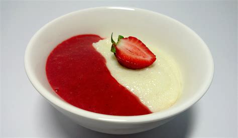 Spalvotos manų kruopos žaidimui