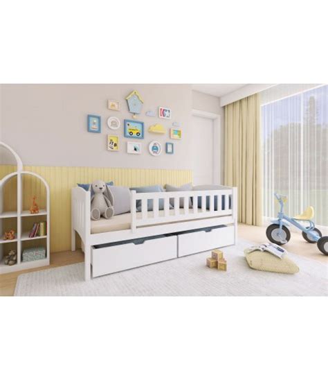 Medinės vaikiškos lovytės