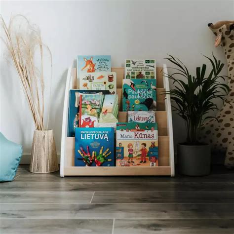 Montessori knygų asortimentas