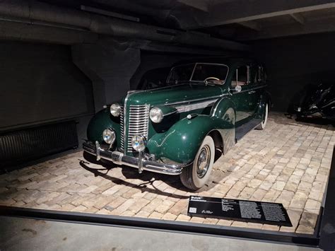 Automobilis „EVA“ Auto muziejuje