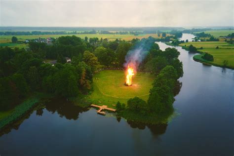 Joninių laužas gamtoje
