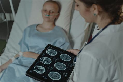 Simptomai, susiję su smegenų naviko lokalizacija