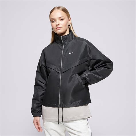 Vaikiškos Nike pavasarinės striukės