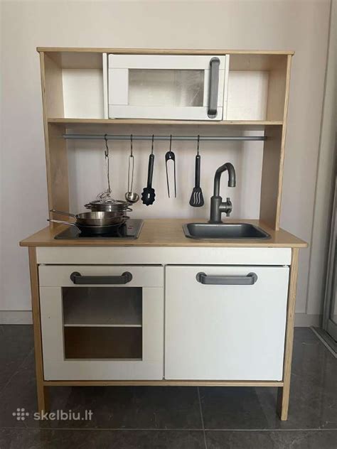 IKEA žaislinės virtuvėlės nuotrauka su priedais
