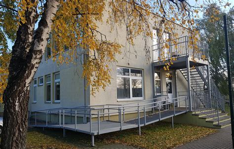 Senyvo amžiaus žmonių kasdienybė globos namuose