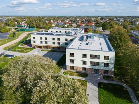 Vievio senjorų namų aplinka