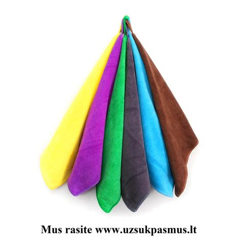 Audinio skiautės įvairių spalvų