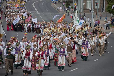 dainu sventes fragmentas