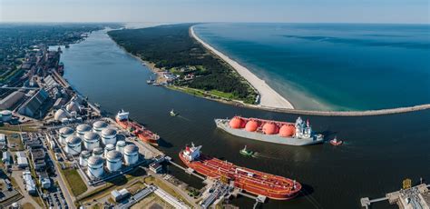 Klaipėdos uosto panorama