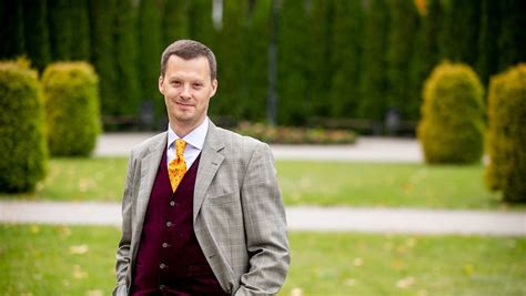 Infografika apie sąmokslo teorijų paplitimą