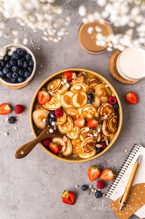 Blynelių su avižine koše