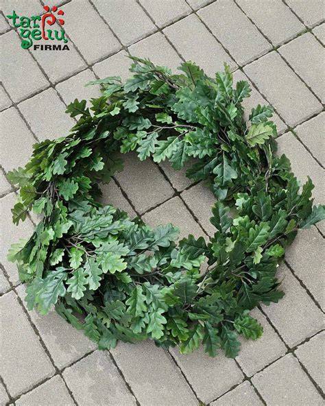 Simbolinis ąžuolo lapų vainikas