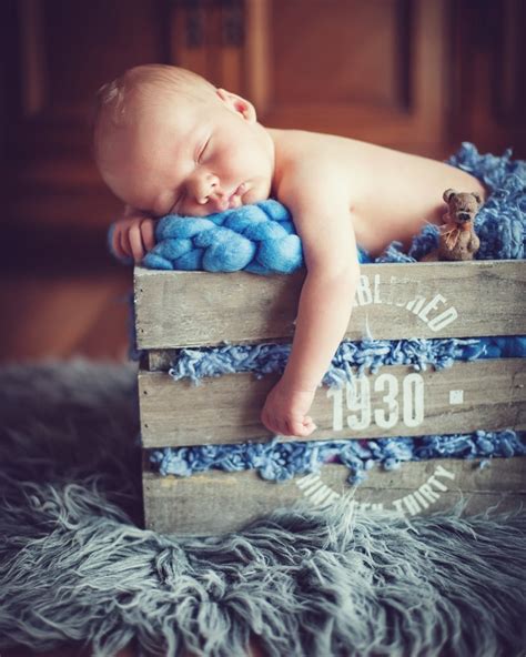 Kūdikio fotosesija namuose