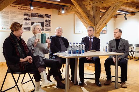 Vaclovas Sidzikauskas ir jo darbai Lietuvai
