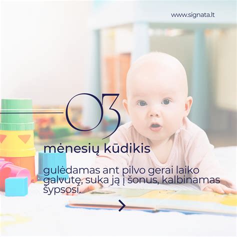 Kūdikis ant pilvo mankštinasi