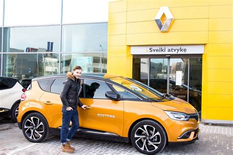 Simas Kučas pristato Renault