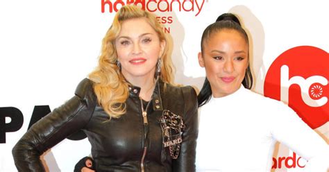 Madonna scenoje