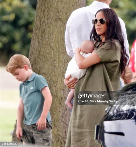 Archie Harrison Mountbatten-Windsor pirmasis gimtadienis