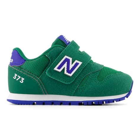 New Balance vaikiškų batų asortimentas
