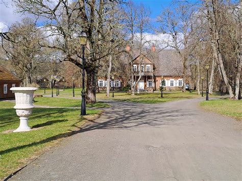 Vaizdas į Užvenčio dvarą