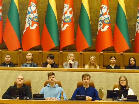 Mokinių išvyka į Seimo rūmus