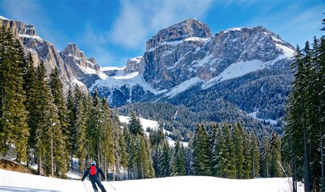Italijos Alpės su slidininkais