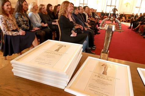 apdovanojimų įteikimas