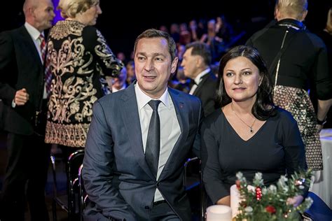 Artūras Zuokas ir Agnė Zuokienė su vaikais