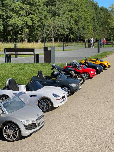 vaikiškų elektromobilių modelių nuotraukos