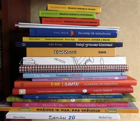 Vaikų skaitykla su knygomis