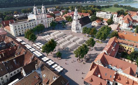 Kauno rotušės aikštė su Jono Vileišio paminklu