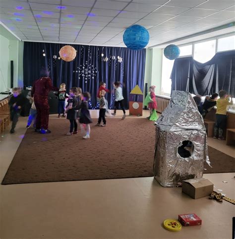 vaikų mokymasis ir žaidimai darželyje