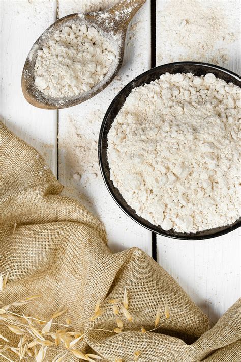 Palyginimas: balinti vs. viso grūdo miltai