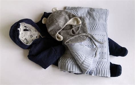 Naujagimio apranga pagal oro sąlygas