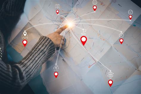 žemėlapis su GPS sekimo ikona