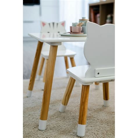 transformuojamas vaikiškas staliukas