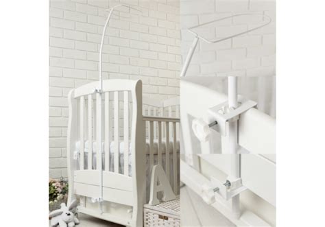 Stovas vaikiškos lovytės baldakimui