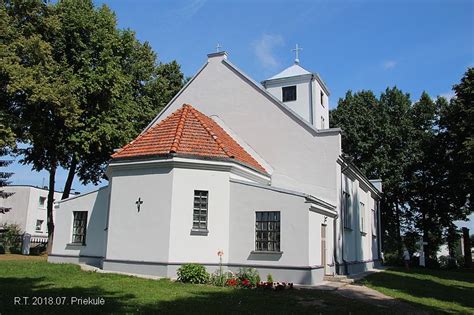 Senoji Priekulės bažnyčia