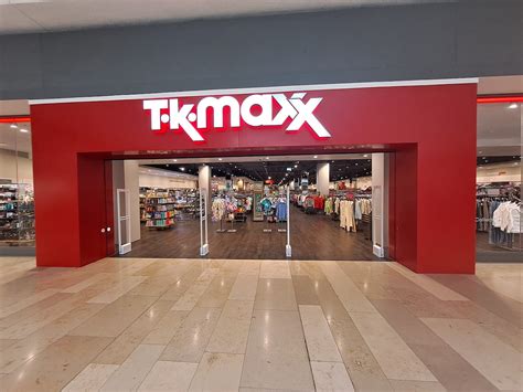 Tk Maxx parduotuvės asortimentas